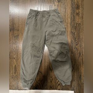 Lululemon Olive Green Jogger Sweatpants size 8